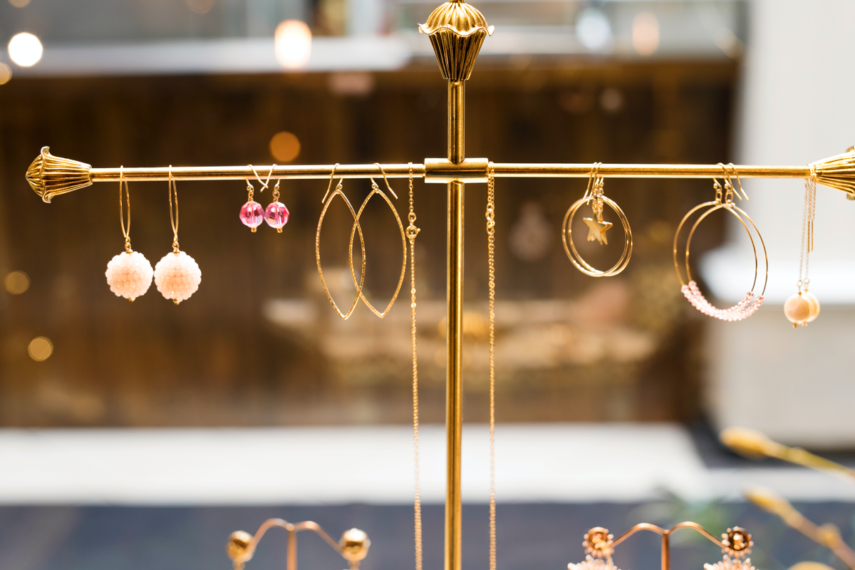 Everything there is to know about ear stacking