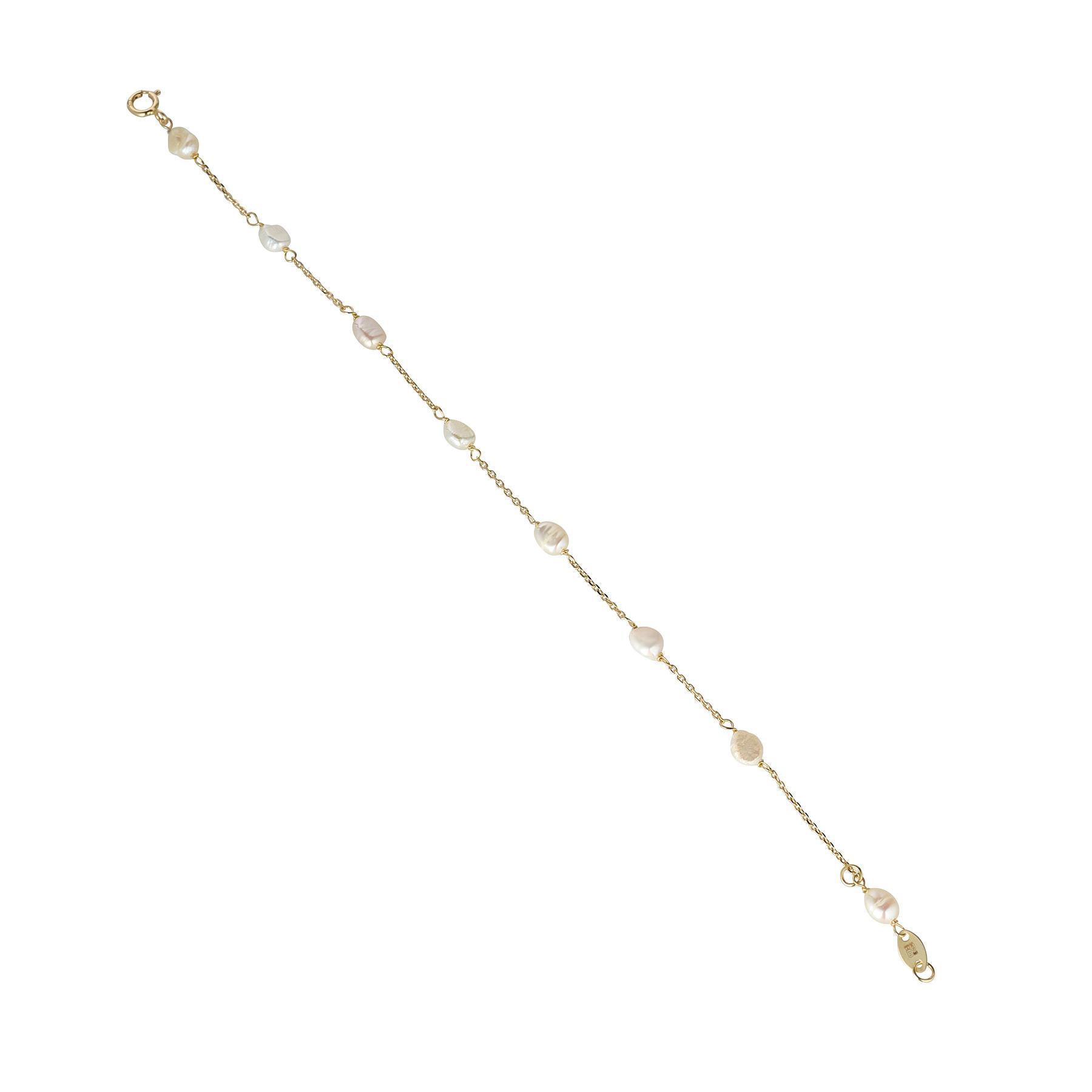 A  9kt gold bracelet featuring multiple baroque pearls, with a clasp, on a white background.