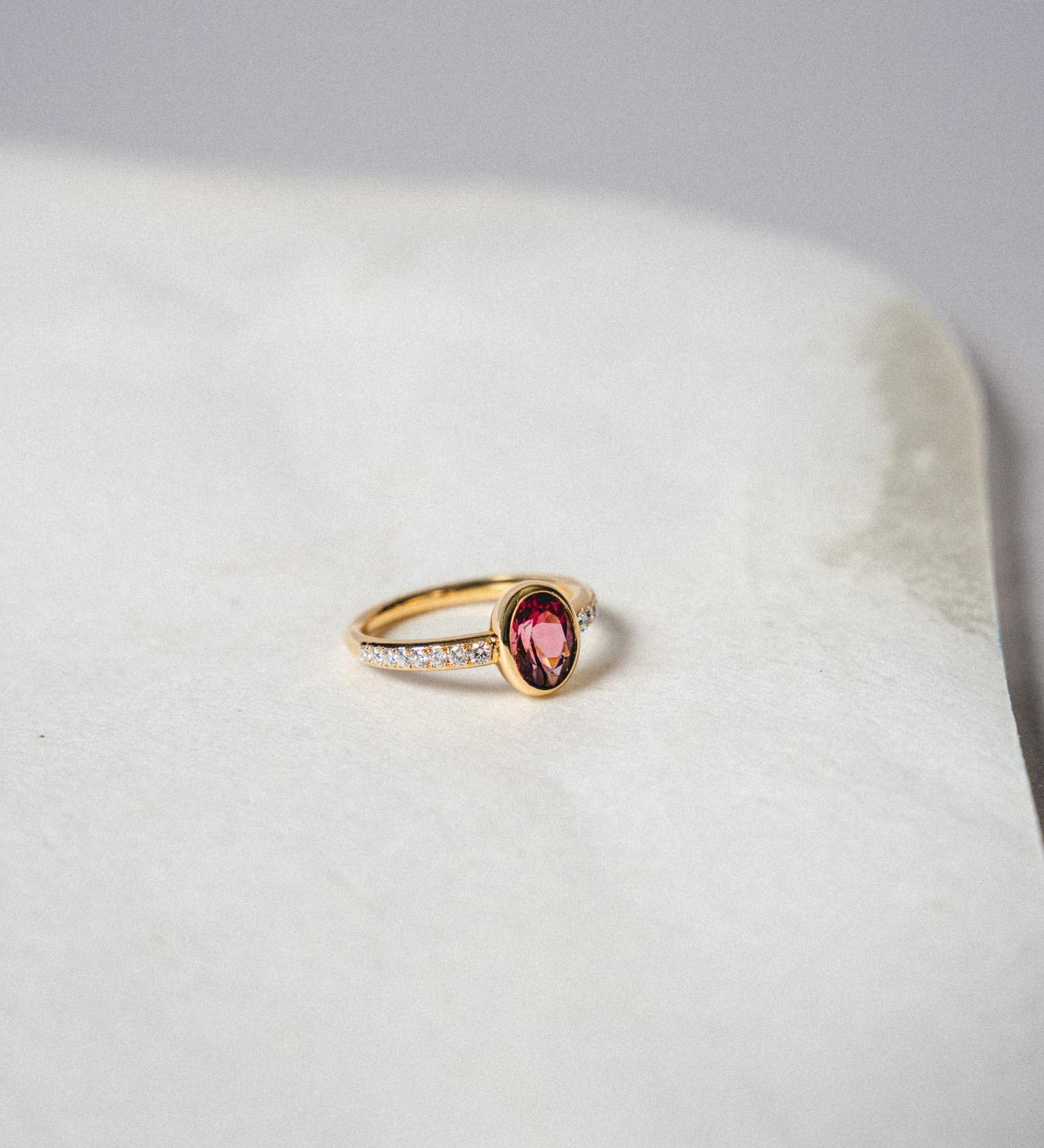Pink Tourmaline Ring with Diamonds in 18kt Yellow Gold - Bands of Colour Collection