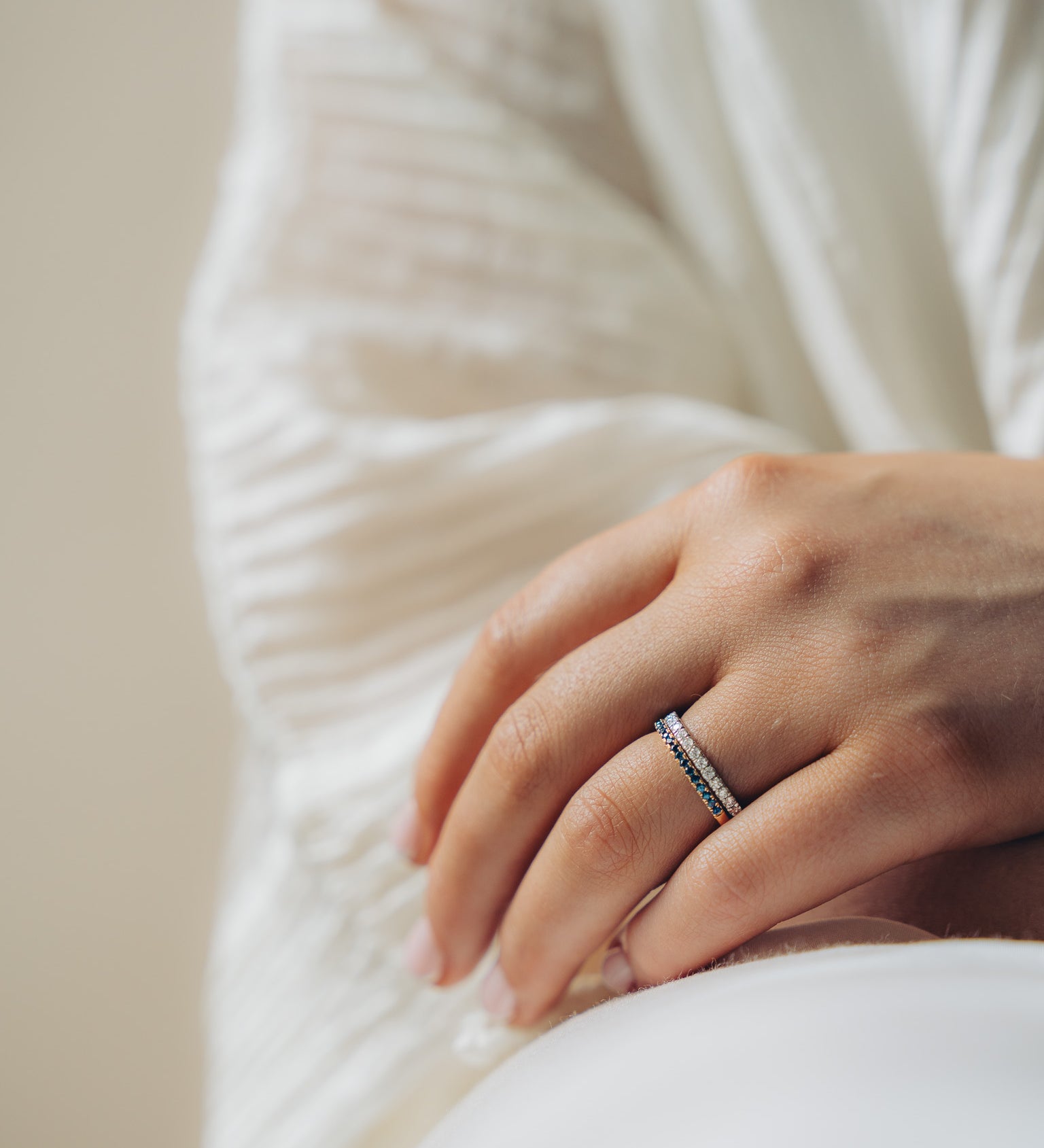 Dainty Diamond Ring in 18kt Yellow Gold - Signature Collection