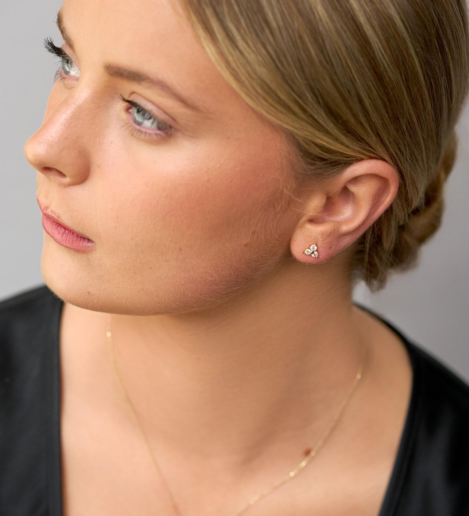 Three Diamond Clover Stud Earrings in 18kt Yellow Gold - Signature Collection