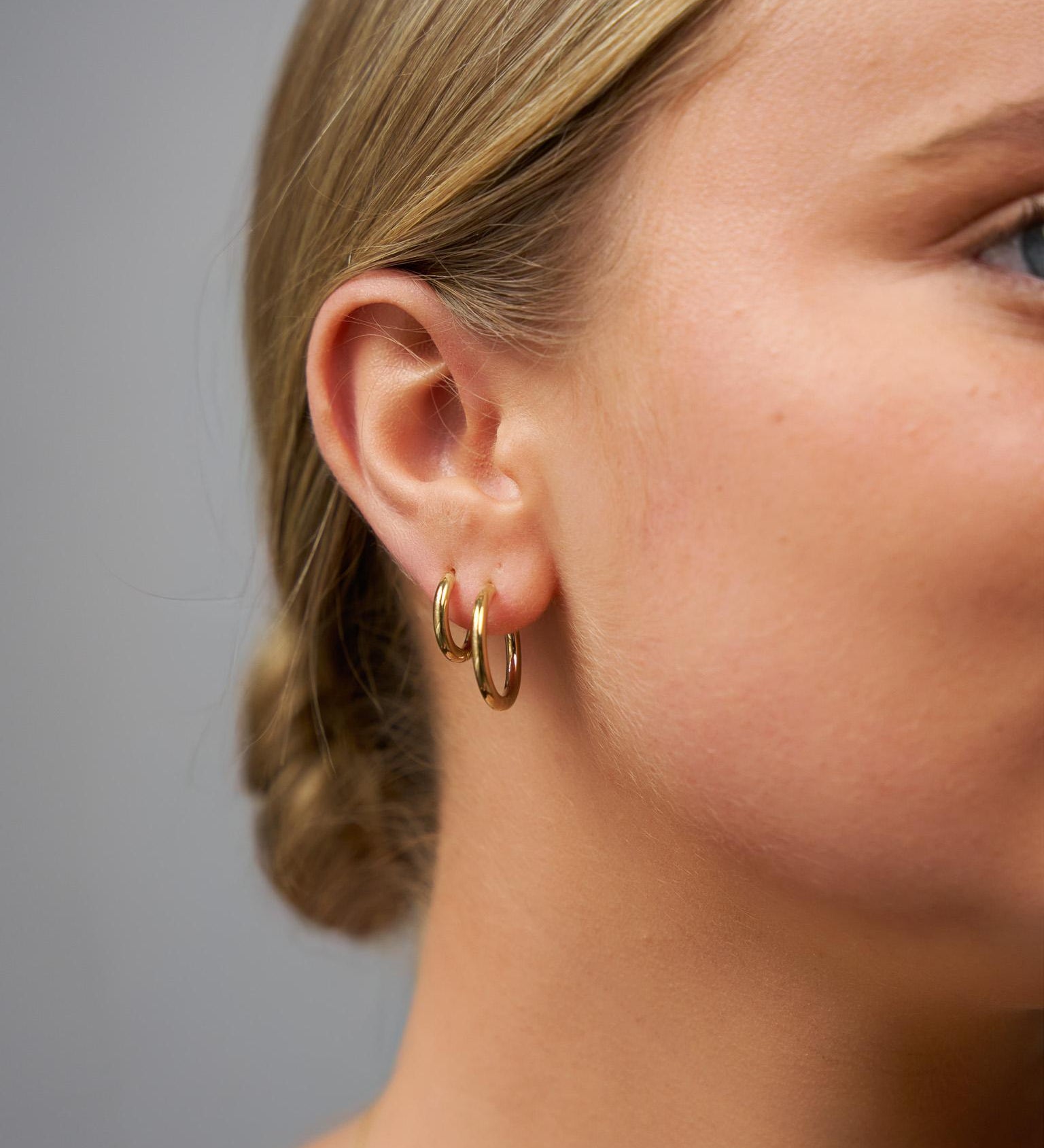 9kt Gold Hinged Hoop Earrings - 15mm
