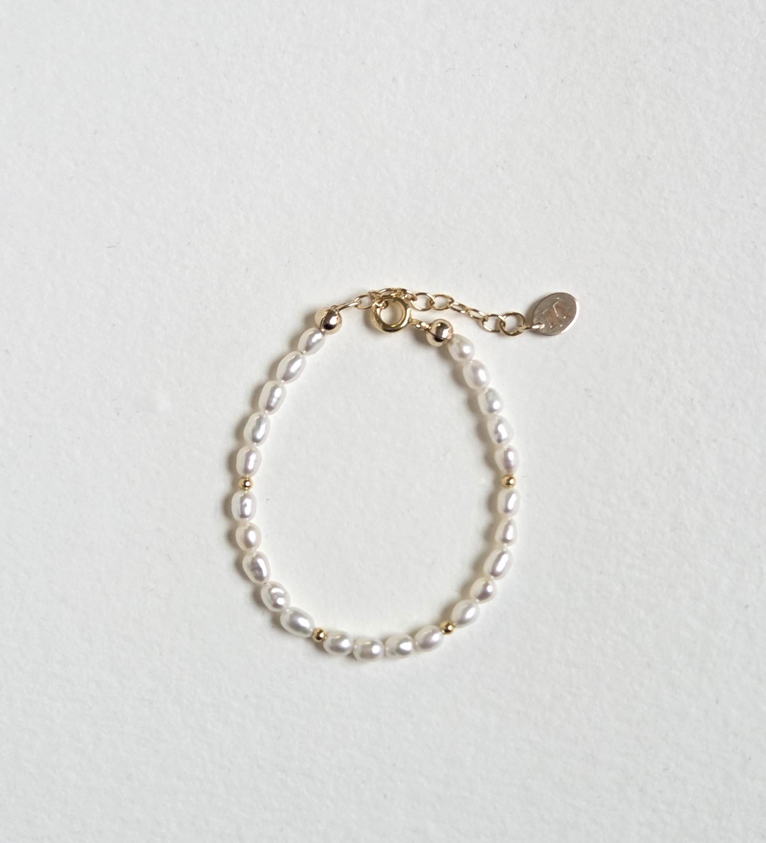 Childrens fresh water Pearl bracelet with gold filled clasp.