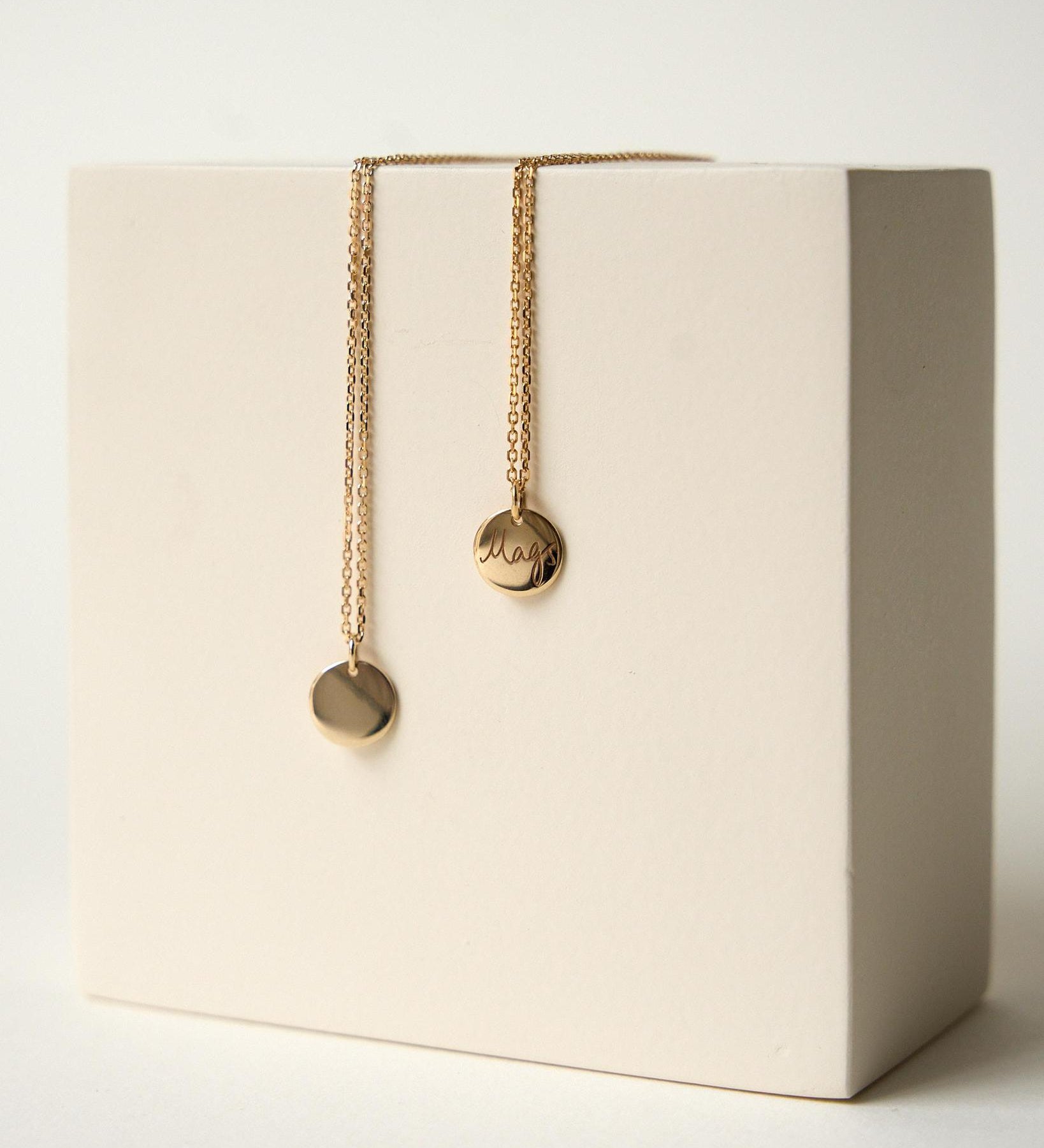 9kt Gold Initial Disc (DISC ONLY)