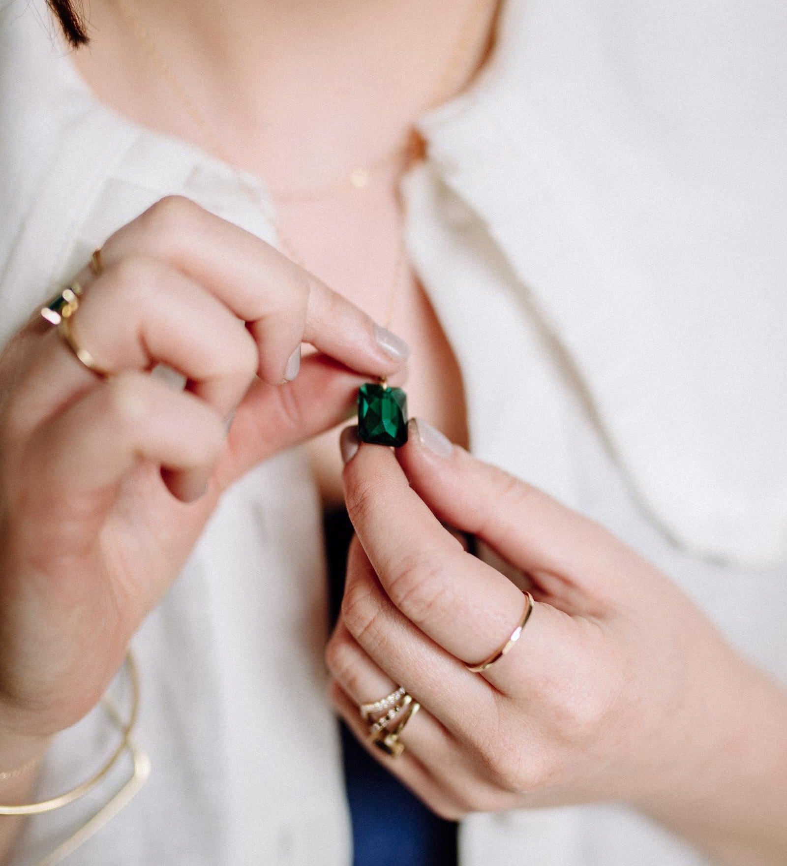 Gold Filled 16mm Emerald Green Crystal Pendant Necklace