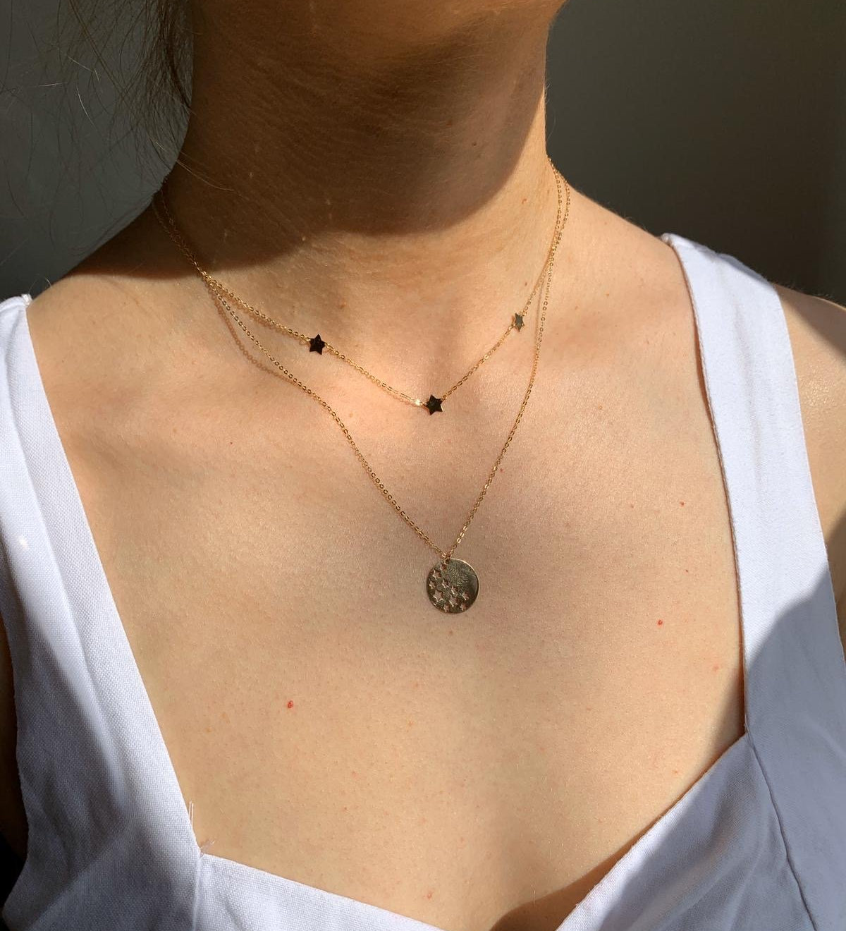 9kt Gold Star Disc Pendant Necklace