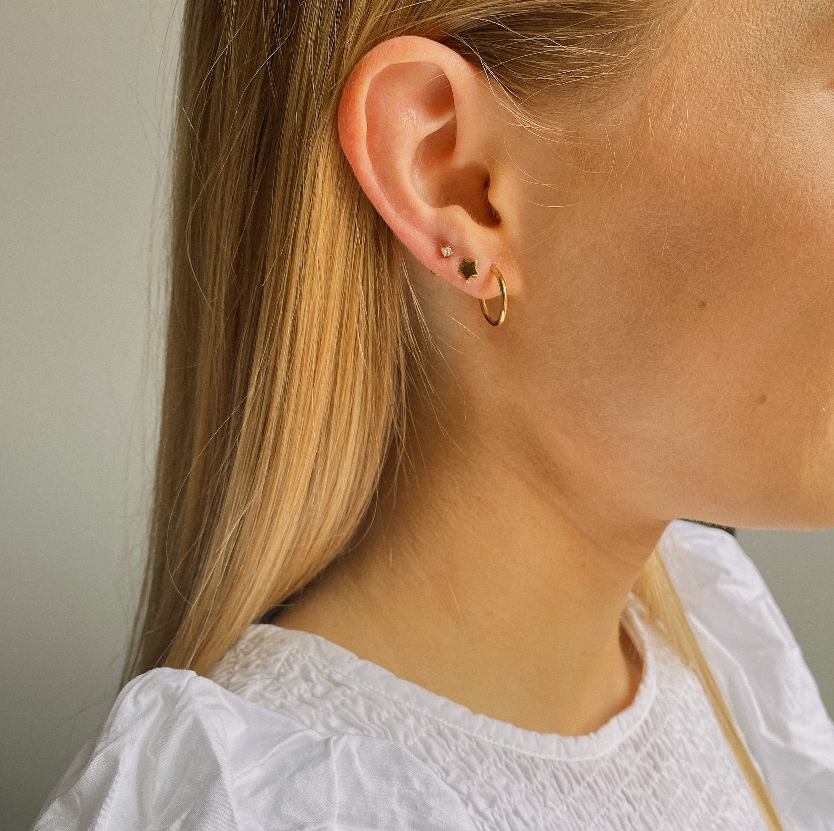MoMuse 9kt Gold Hoops