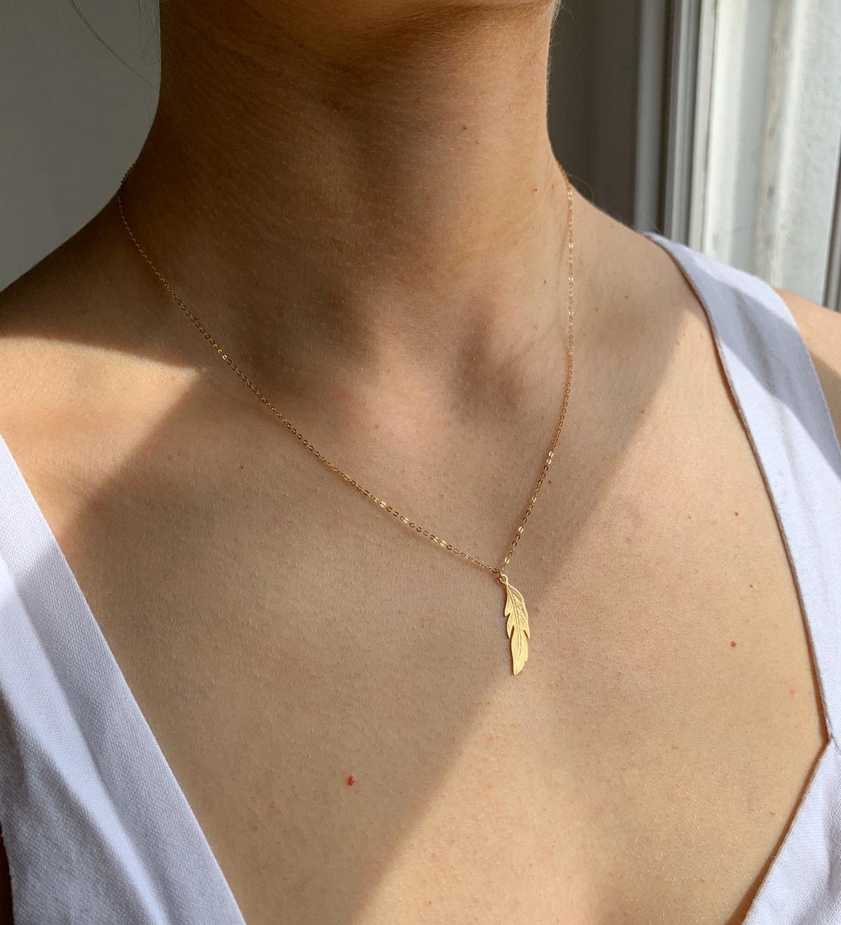 9kt Gold Feather Pendant Necklace